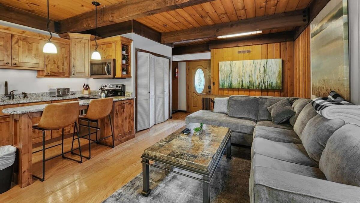 Cozy 2 Bedroom Condo In Town Walk To Main St Skiing 布雷肯里奇 外观 照片